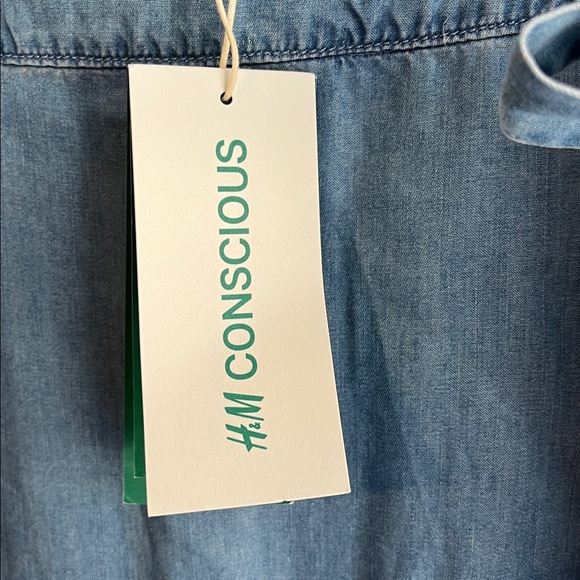 NWT H&M Asymmetrical Denim Wrap Skirt Size 14 - Picture 2 of 5